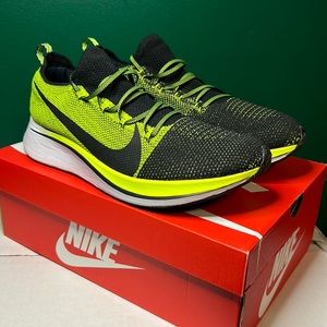Nike Zoomfly Flyknit